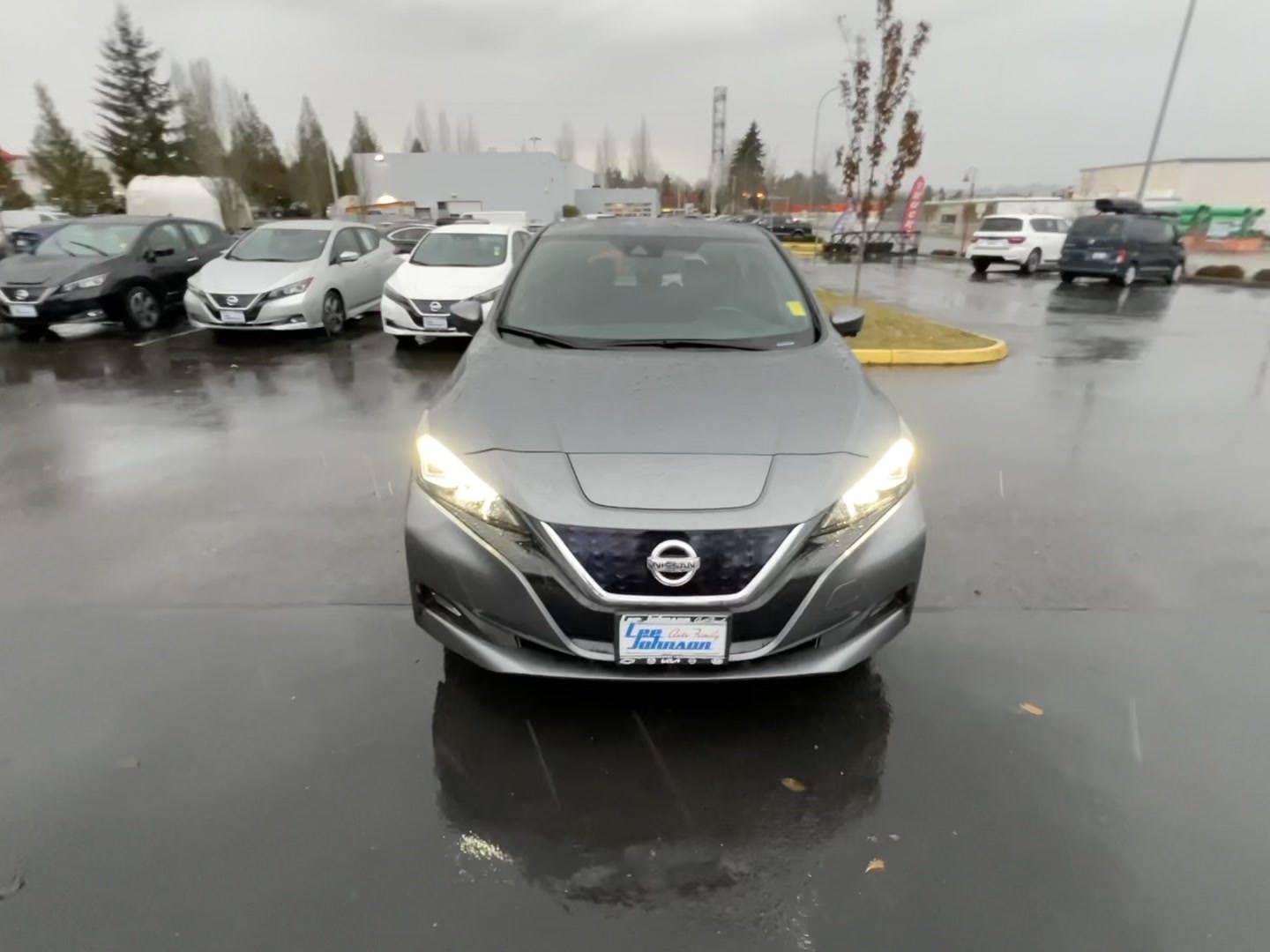 Nissan LEAF SV 2020