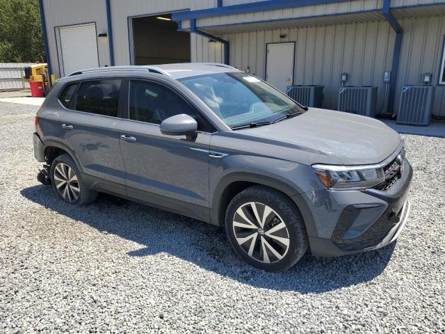 VOLKSWAGEN TAOS SE 2022