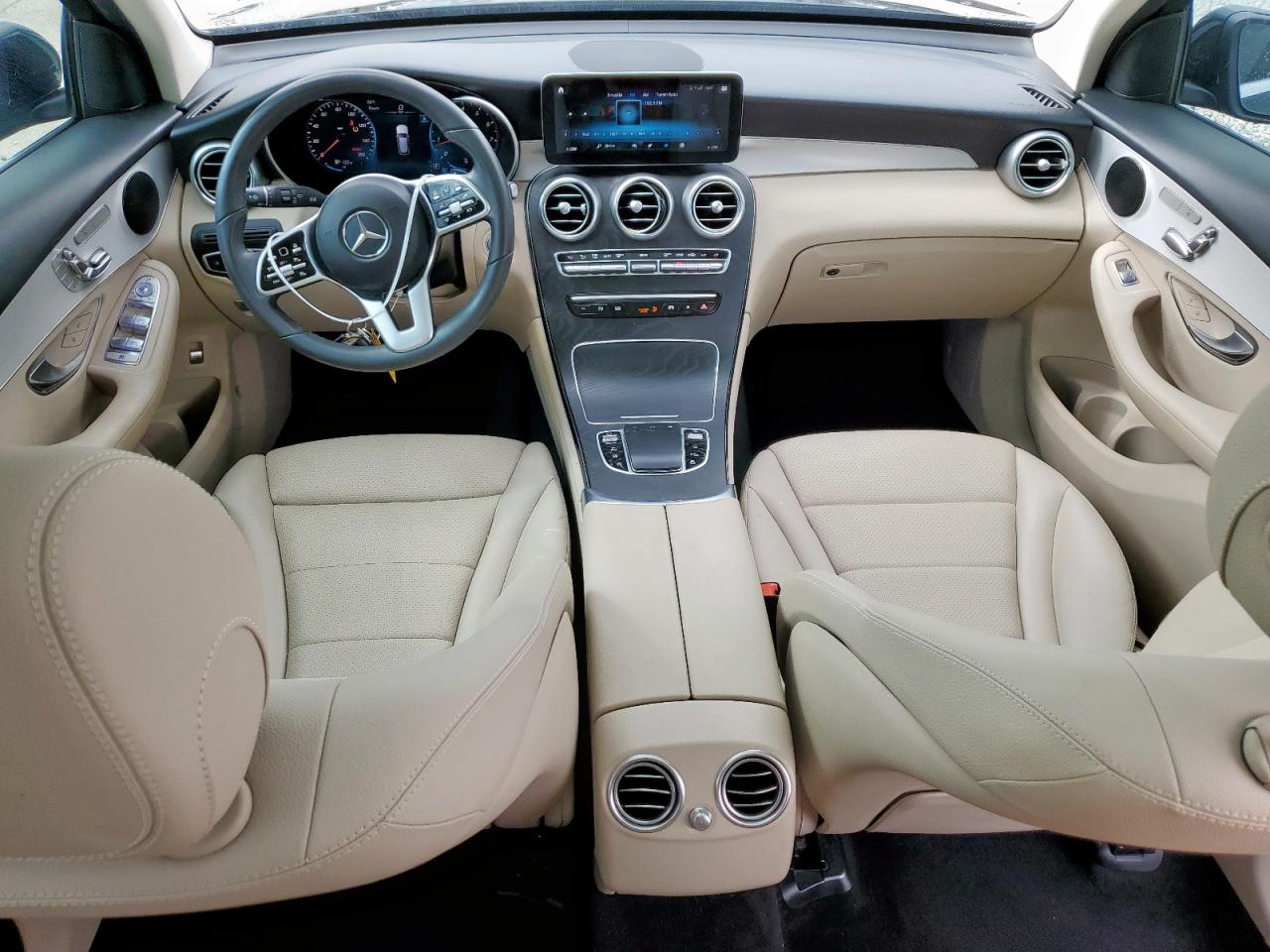 MERCEDES-BENZ GLC 300 2022