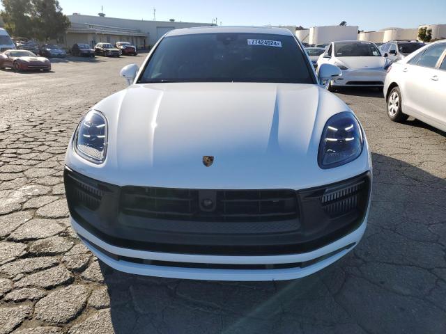 PORSCHE MACAN GTS 2023