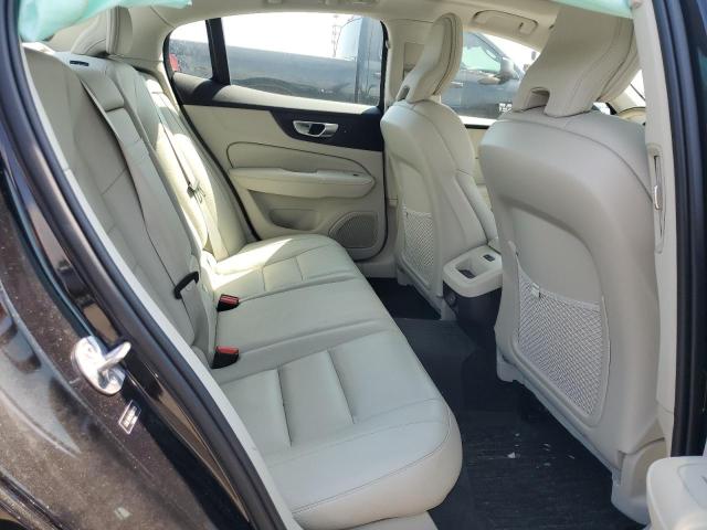 VOLVO S60 CORE 2023