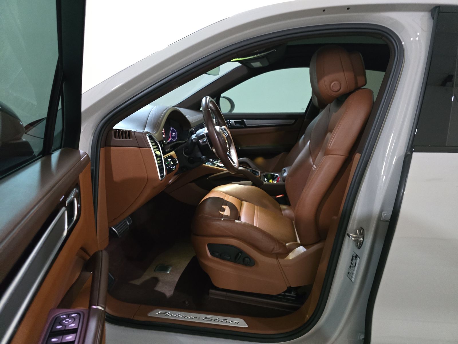 PORSCHE CAYENNE S COUPE 2022
