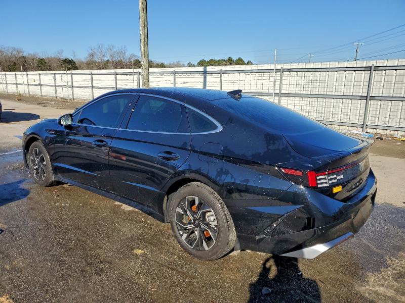 HYUNDAI SONATA SEL 2025