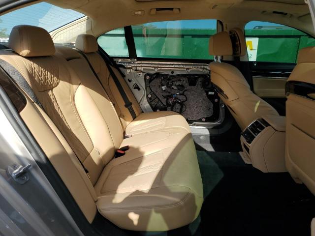 BMW 750 XI 2022