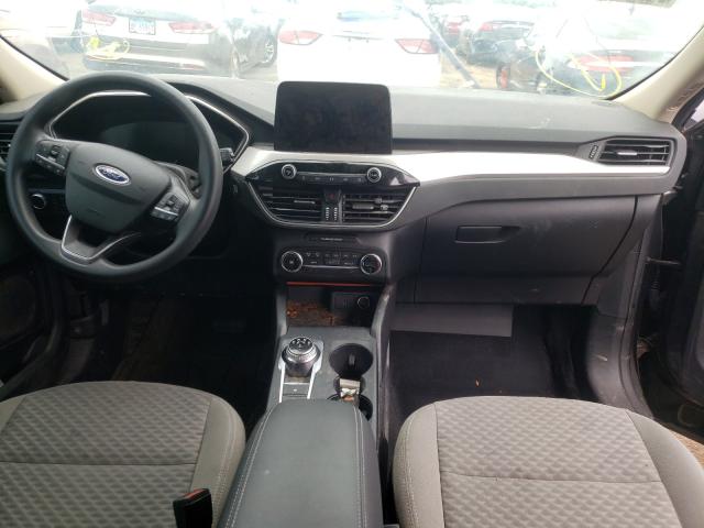 FORD ESCAPE SE 2020