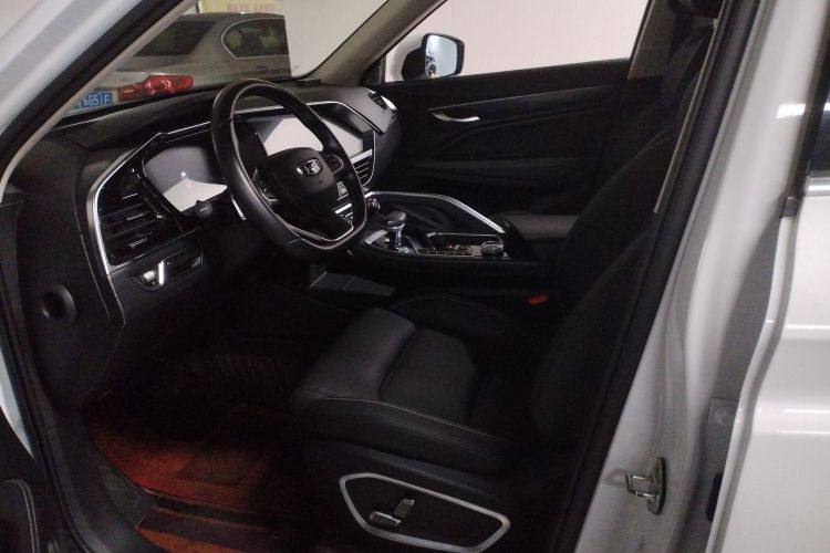 Geely Tugella 2020