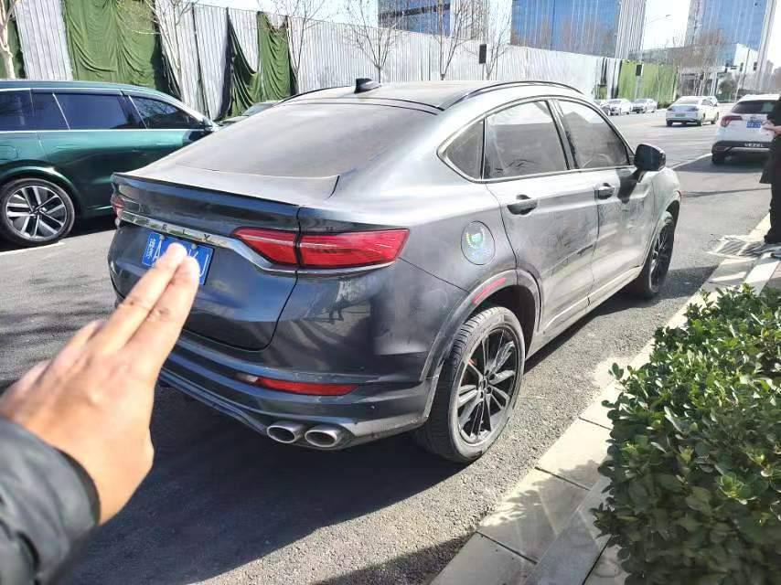 Geely Tugella 2020