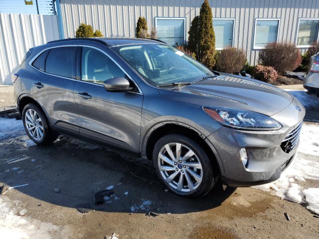 FORD ESCAPE TITANIUM 2022