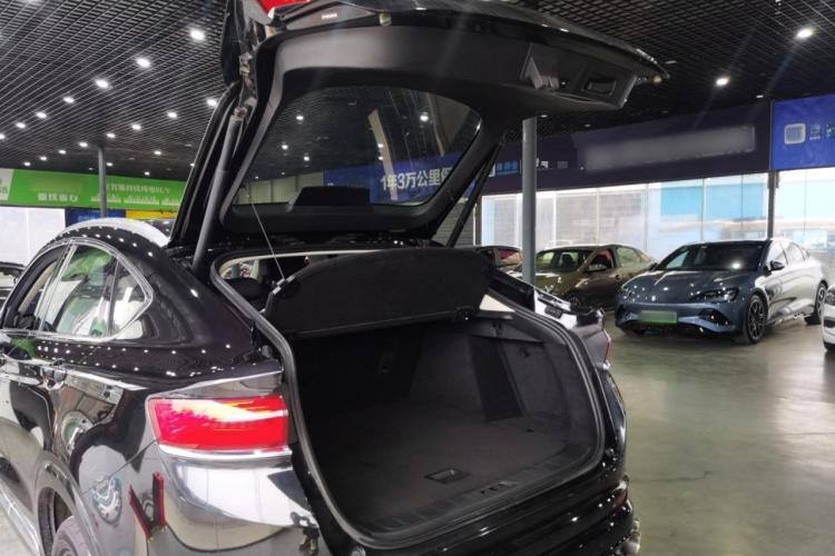 Geely Tugella 350T 2020