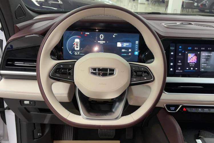 Geely Monjaro 2021