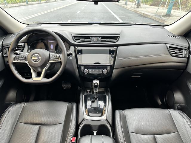 NISSAN X-Trail 2021