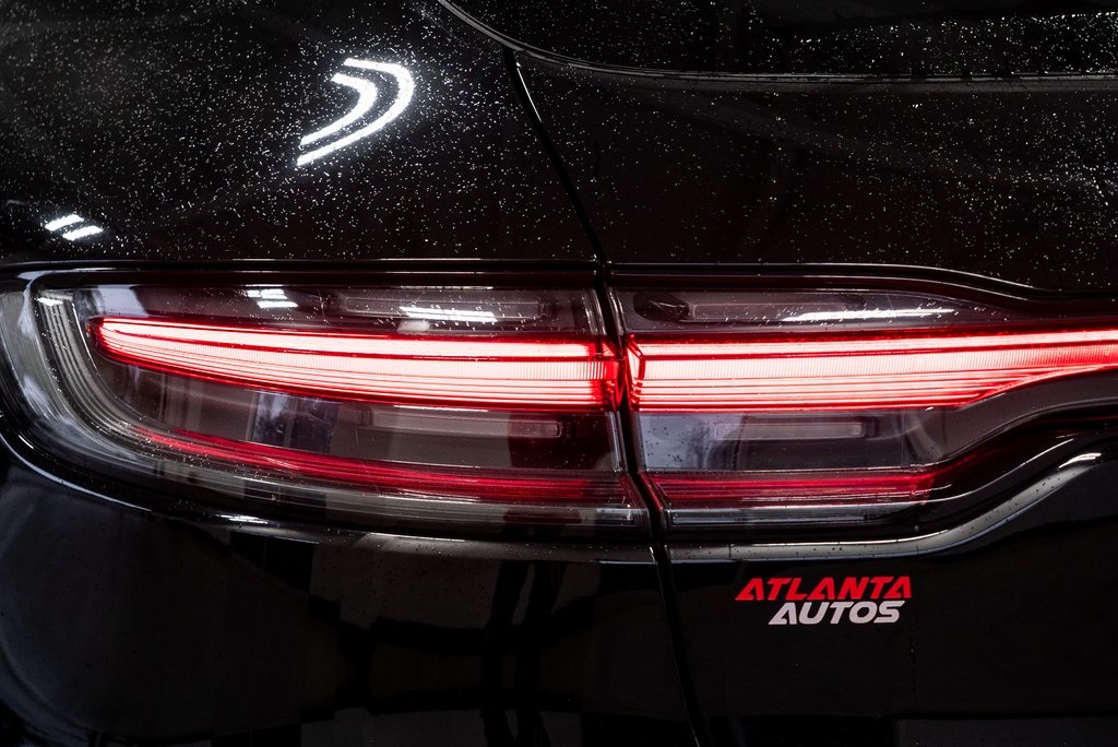 Porsche Macan Black edit 2020