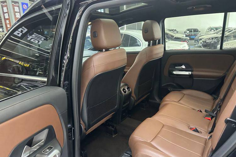 MERCEDES-BENZ GLB 180 2020