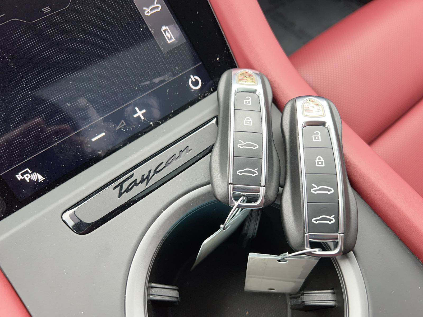 Porsche Taycan Turbo S 2020