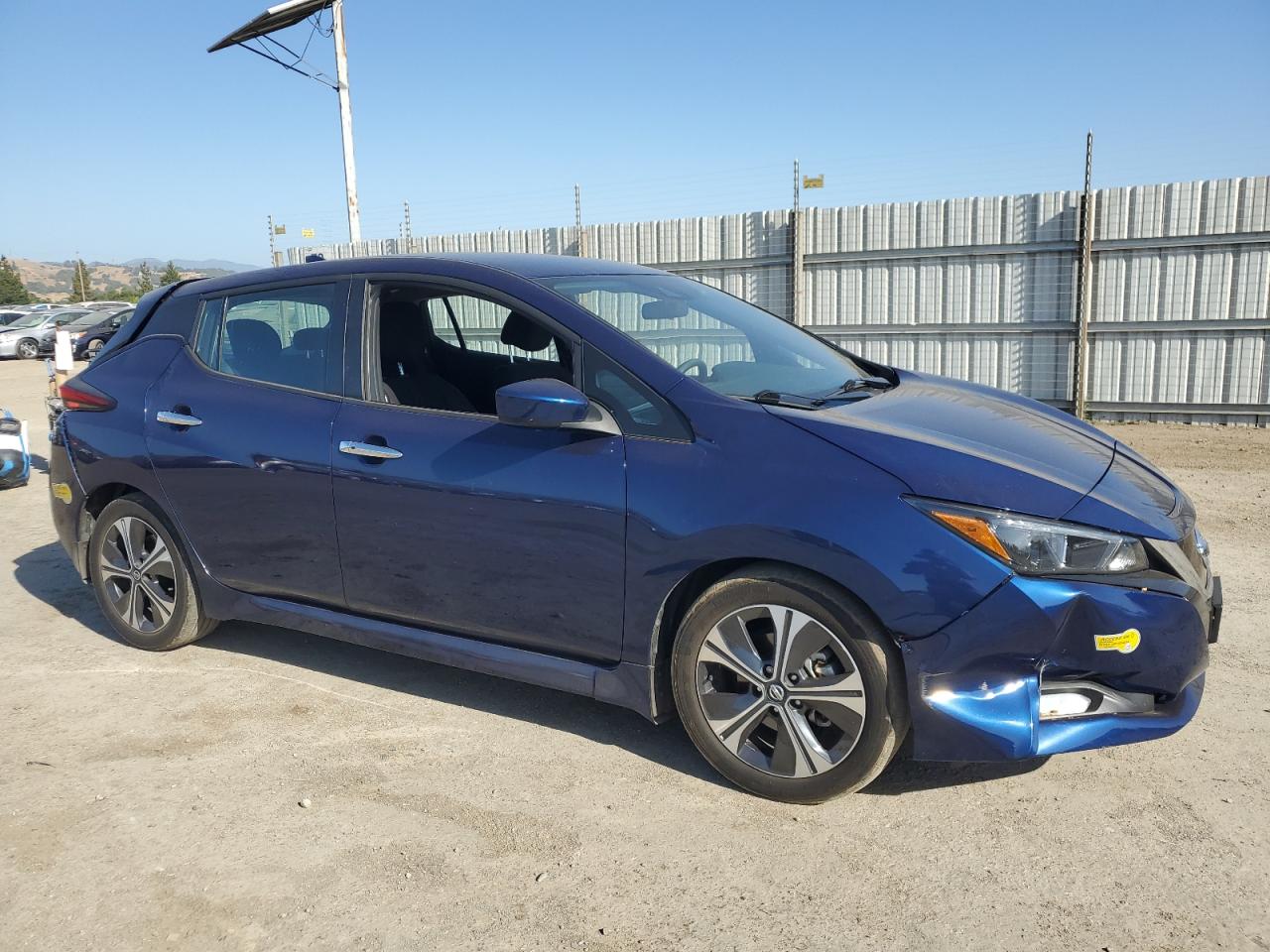 NISSAN LEAF SV 2022