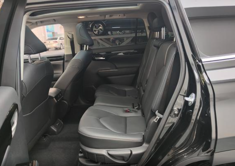 TOYOTA HIGHLANDER HYBRID Knight Edition 2022