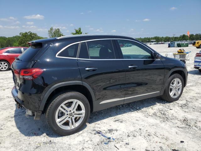 MERCEDES-BENZ GLA 250 2021