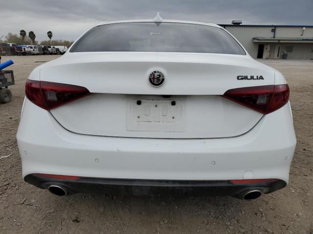 ALFA ROMEO GIULIA SPORT 2021