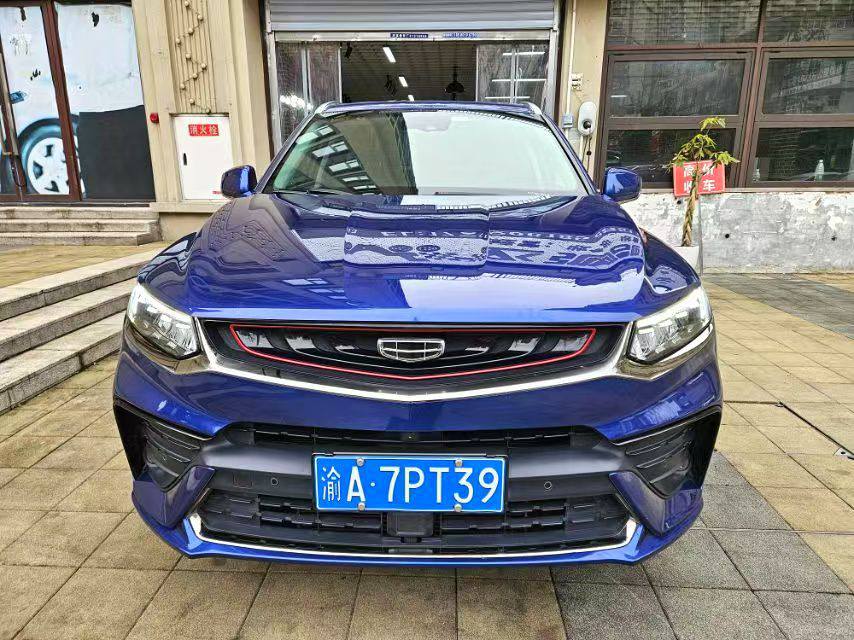 Geely Tugella 2020
