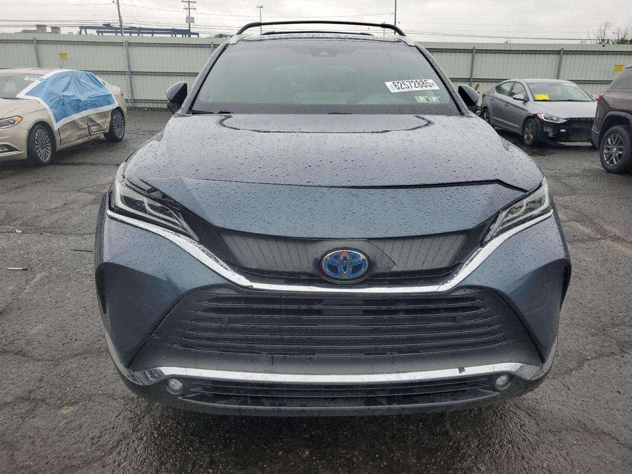 TOYOTA VENZA LE 2023