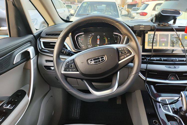 Geely Jiaji 2021
