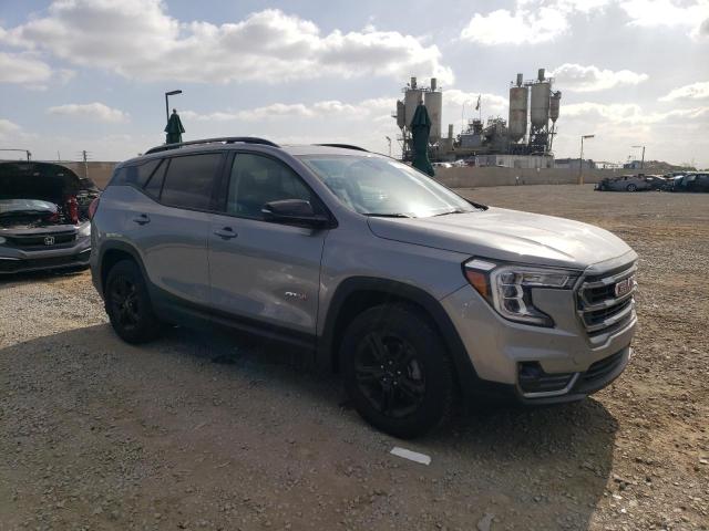 GMC TERRAIN AT4 2024