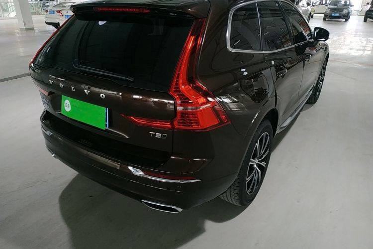 Volvo XC60 2021