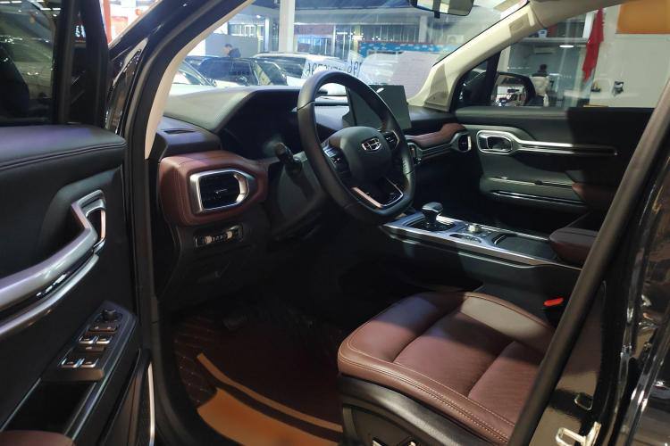 Geely Haoyue 2022 (Okavango) 7 мест