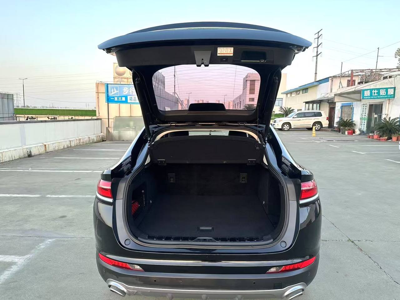 Geely Tugella 300T 2019