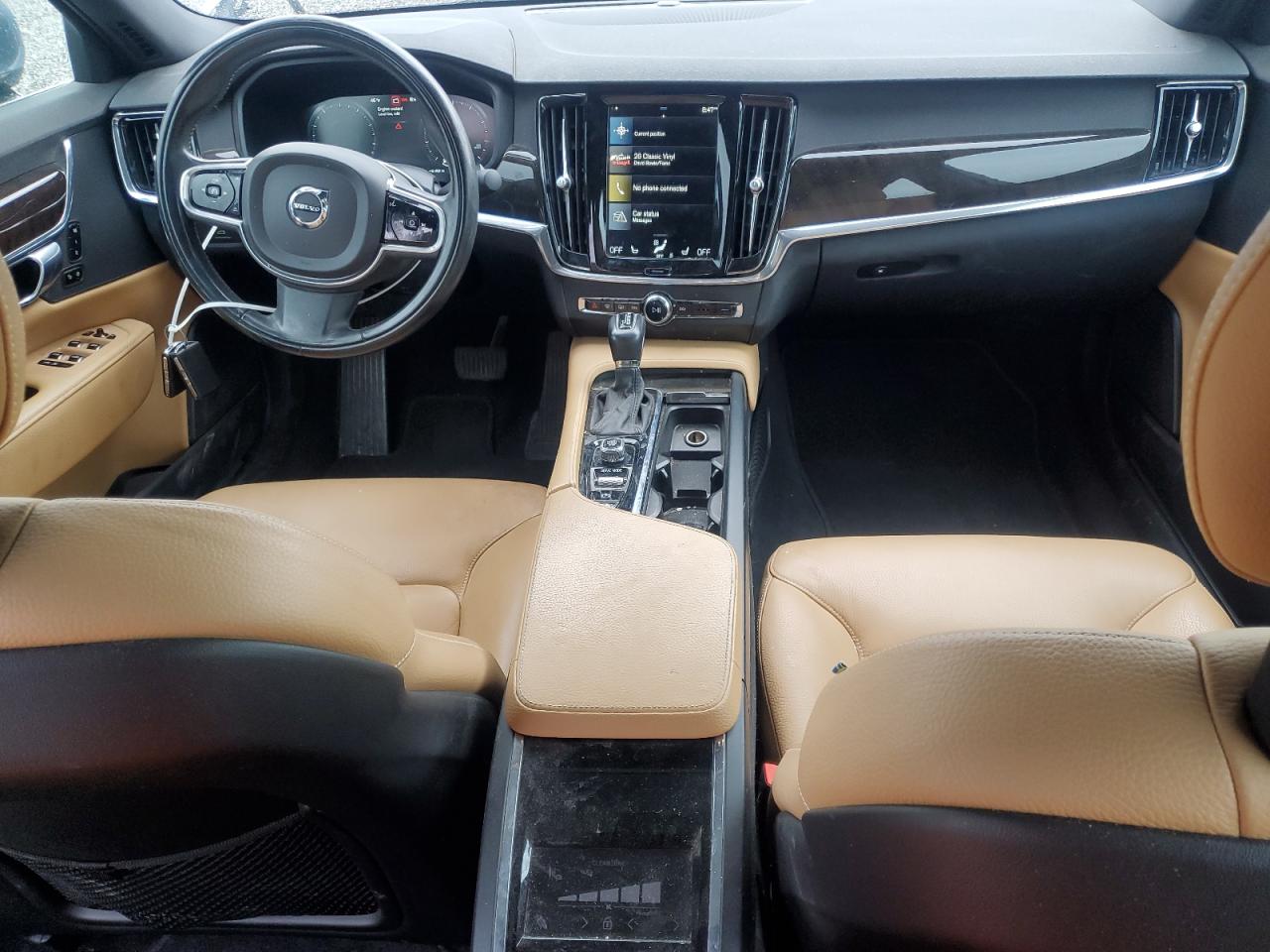 VOLVO S90 T5 MOMENTUM 2018