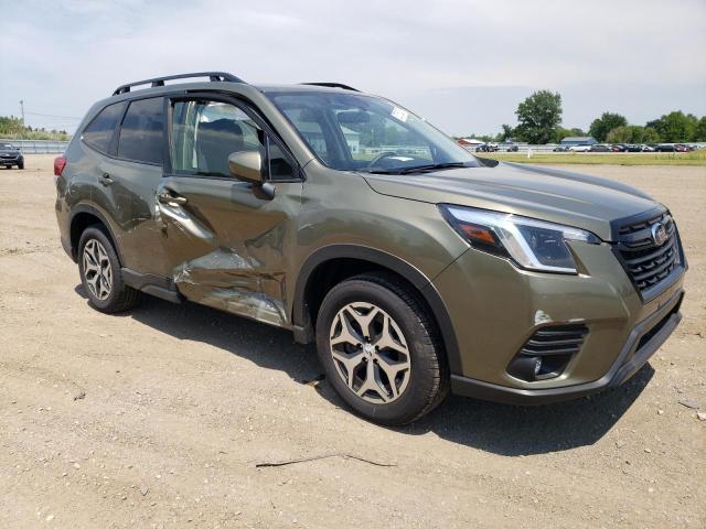 SUBARU FORESTER PREMIUM 2024