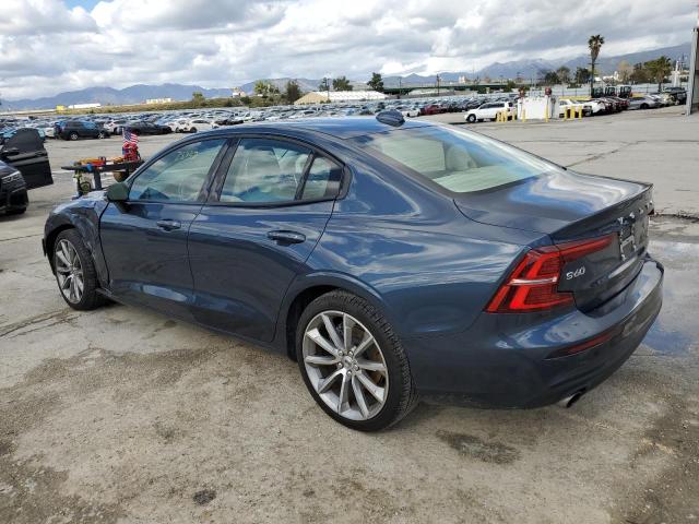 VOLVO S60 T5 MOMENTUM 2021