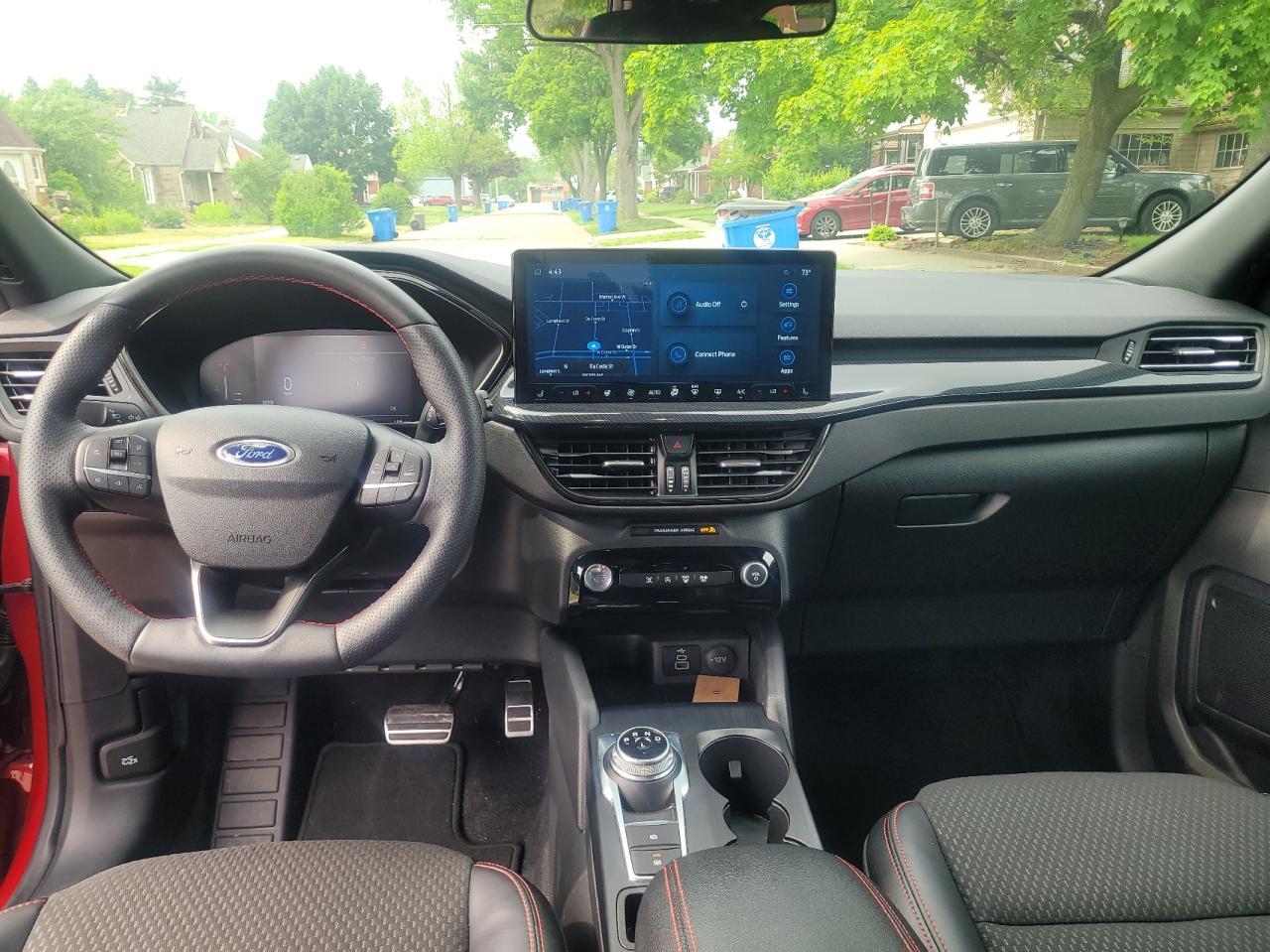 FORD ESCAPE ST LINE 2024