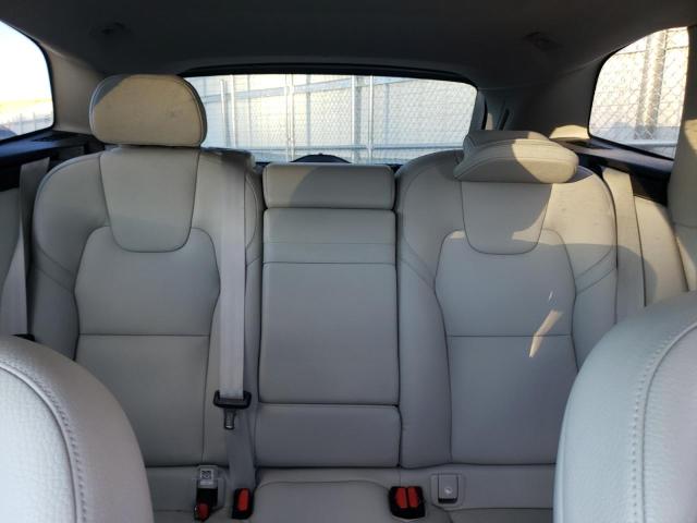 VOLVO XC60 T6 MOMENTUM 2021