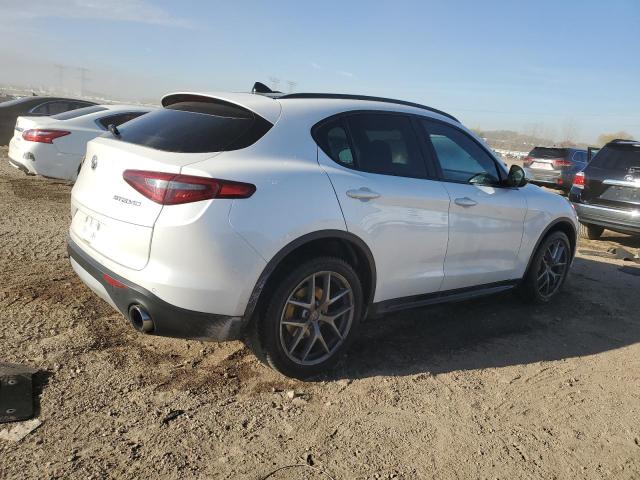 ALFA ROMEO STELVIO TI SPORT 2017