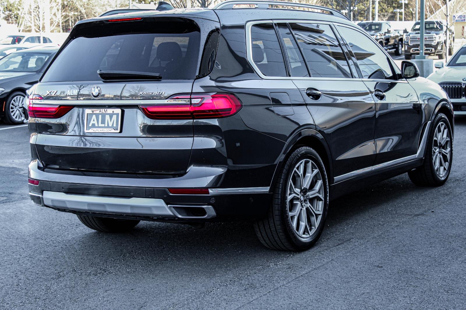 BMW X7 Sports Activity Vehicle xDrive40i 2021