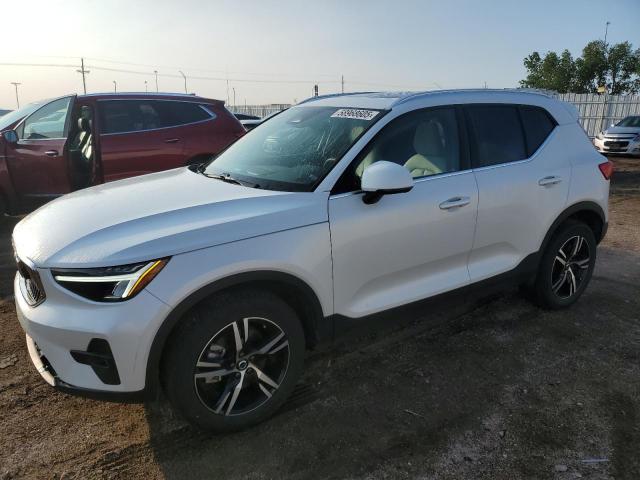 VOLVO XC40 PLUS 2023