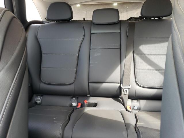 MERCEDES-BENZ GLC 300 2024