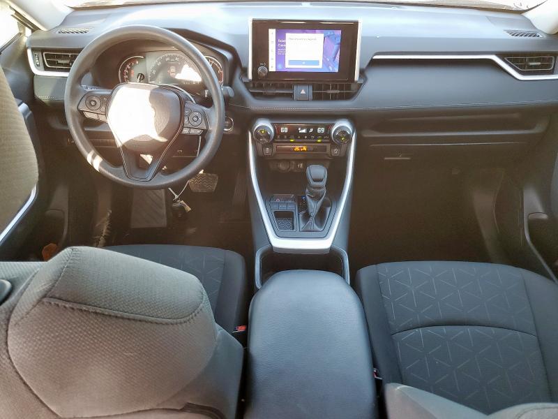 TOYOTA RAV4 XLE 2023