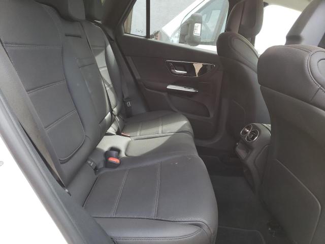 MERCEDES-BENZ GLC 300 2024