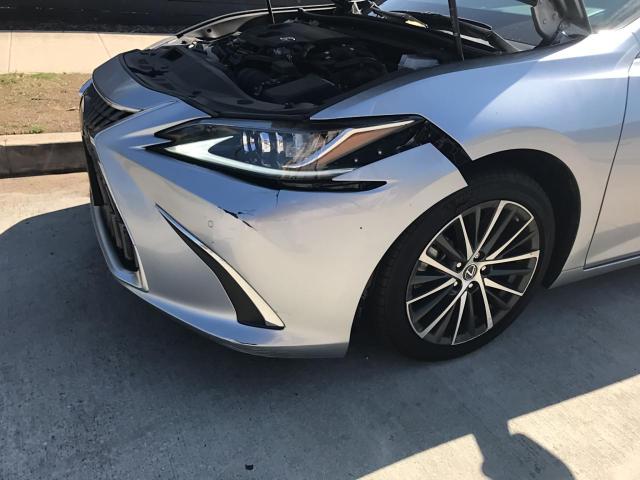 LEXUS ES 300H BASE 2023