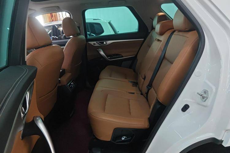 Changan CS95 2021