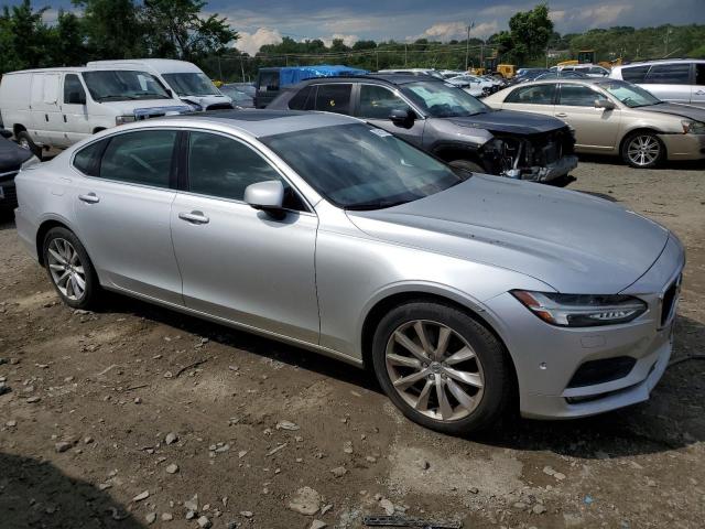 VOLVO S90 T6 MOMENTUM 2018