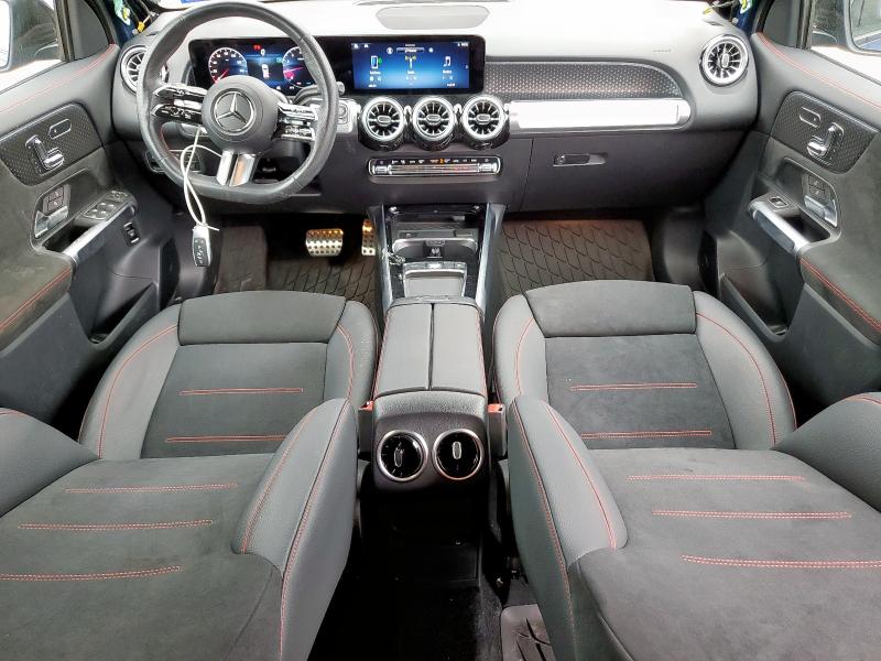 MERCEDES-BENZ GLB 250 2024