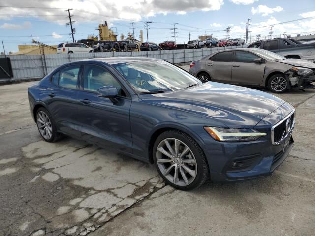 VOLVO S60 T5 MOMENTUM 2021