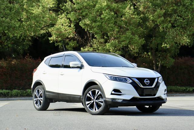 NISSAN Qashqai 2021
