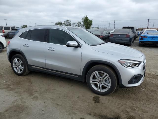 MERCEDES-BENZ GLA 250 4MATIC 2021