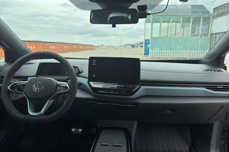 VOLKSWAGEN ID4 X 2021