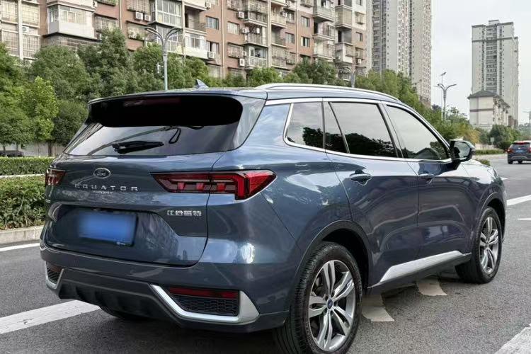 Ford Equator EcoBoost 170 Premium Edition 2022