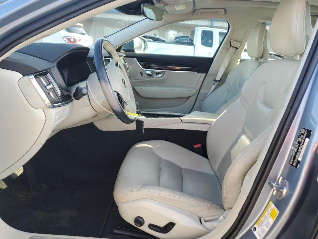 VOLVO S90 T5 MOMENTUM 2017